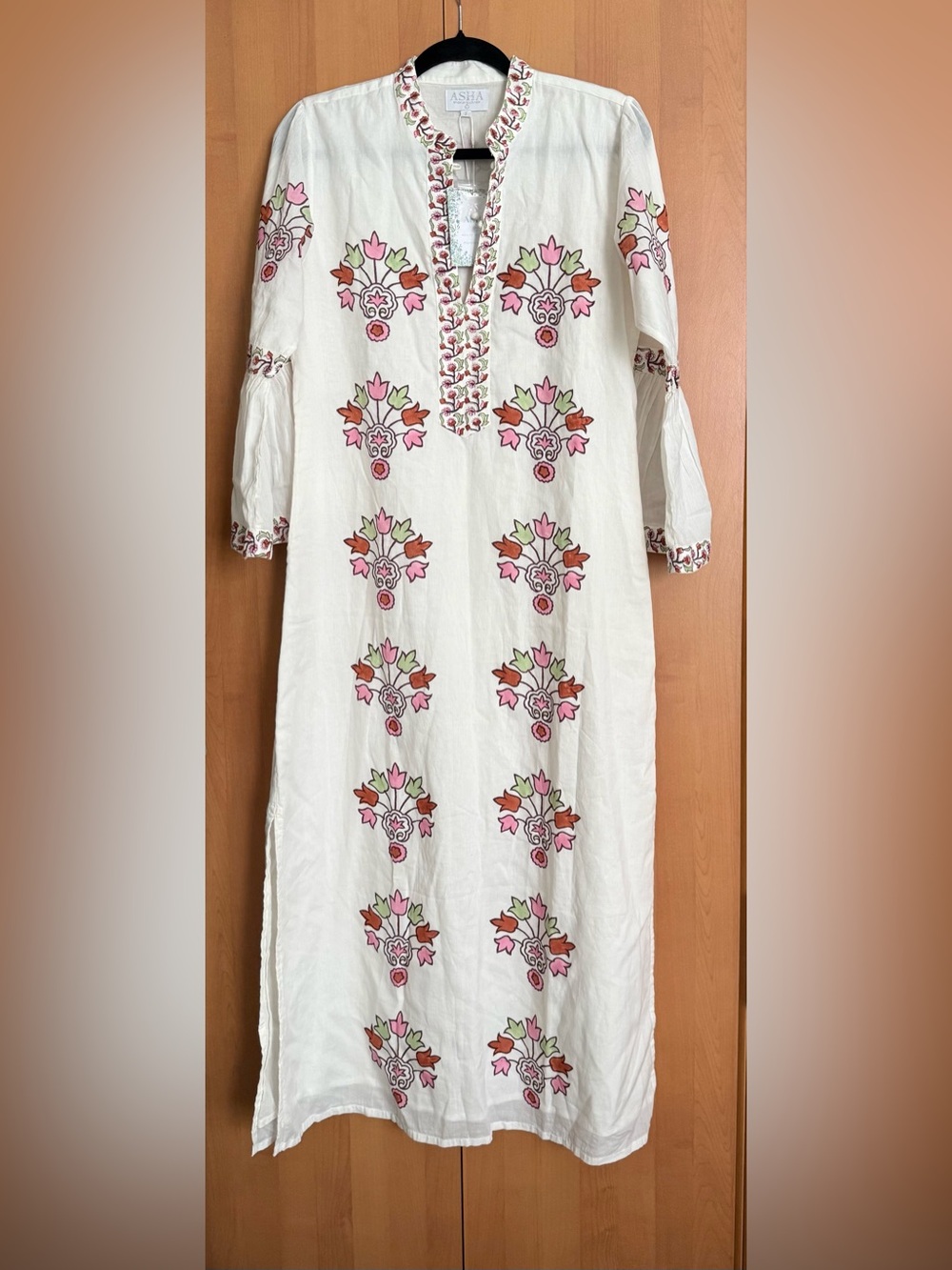 ASHA White Floral Embroidered Long Sleeve Maxi Dress